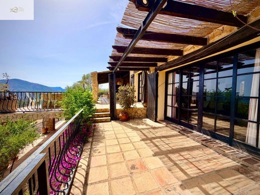 Rural or Farmhouse in Finestrat, Alicante