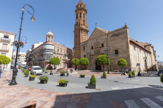 Edificio en Antequera, Málaga