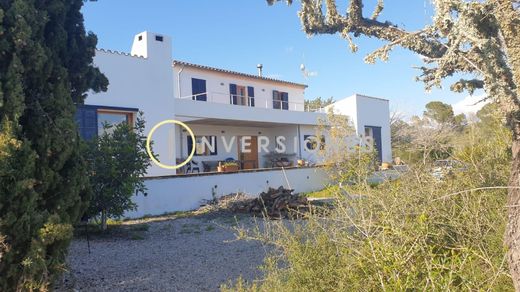 ﻣﻨﺰﻝ ﺭﻳﻔﻲ/ ﺑﻴﺖ ﻤﺰﺭﻋﺔ ﻓﻲ Porreres, Illes Balears