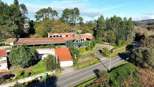 Complesso residenziale a Cambre, Provincia da Coruña
