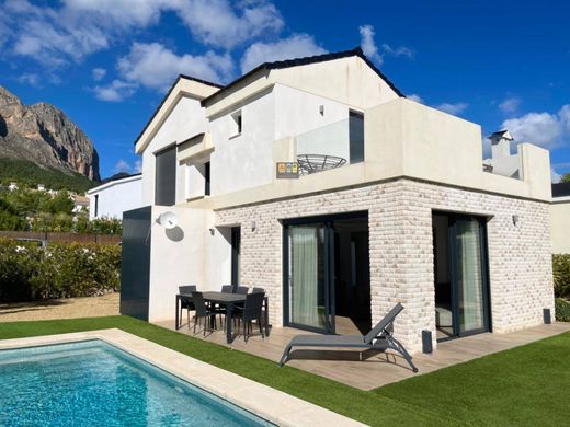 Detached House in Polop, Alicante