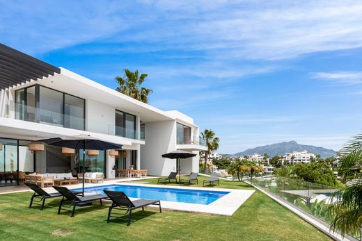 Villa in Benahavís, Malaga