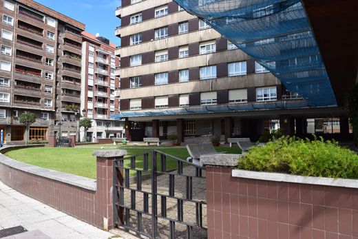 Appartamento a Oviedo, Asturie