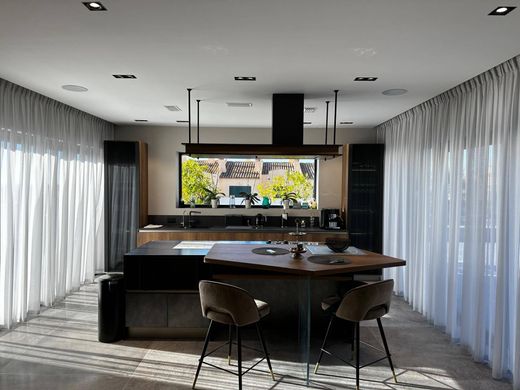 Villa in Finestrat, Alicante