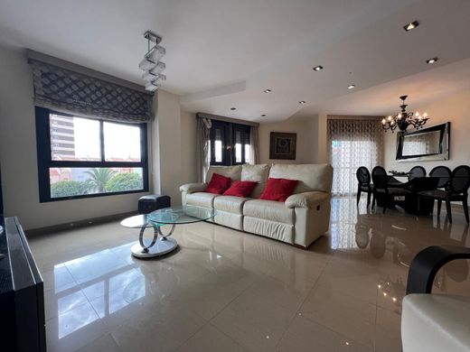 Apartment / Etagenwohnung in Aguadulce, Almería