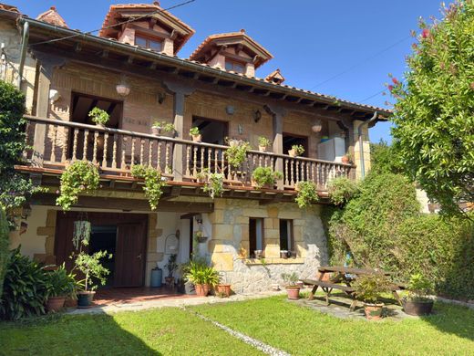 Luxe woning in Ruiloba, Provincia de Cantabria