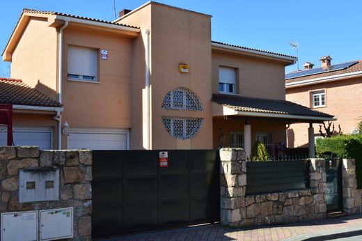Detached House in Colmenar Viejo, Province of Madrid
