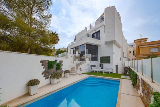 Villa in Playas de Orihuela, Alicante