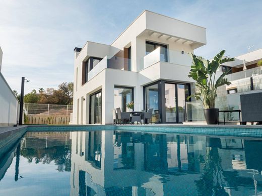 Villa in Finestrat, Alicante