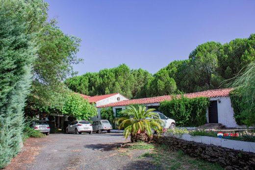 Rural or Farmhouse in Plasencia, Caceres