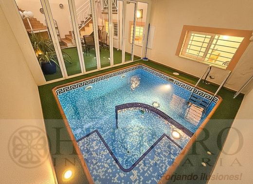 단독 저택 / Gandia, Província de València