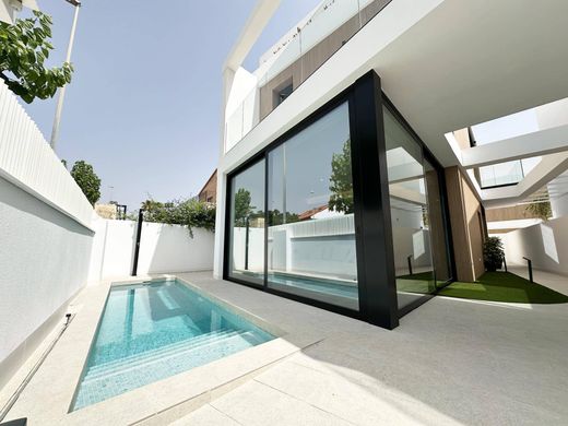 Villa en Pilar de la Horadada, Provincia de Alicante