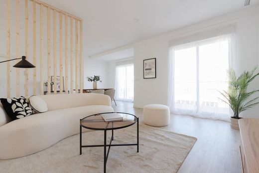 Apartment / Etagenwohnung in Sevilla, Andalusien