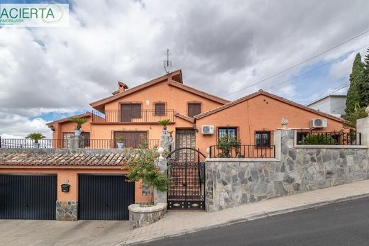 Элитный дом, Huétor Vega, Provincia de Granada