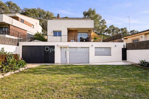 Luksusowy dom w Canyelles, Província de Barcelona