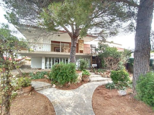 Μονοκατοικία σε Cunit, Província de Tarragona