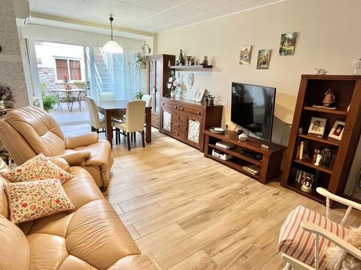 Luxus-Haus in Terrassa, Provinz Barcelona