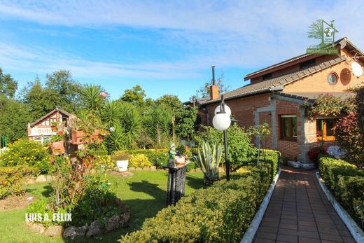 بيت مستقل ﻓﻲ Reocín, Provincia de Cantabria
