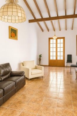 Luxe woning in Petra, Balearen