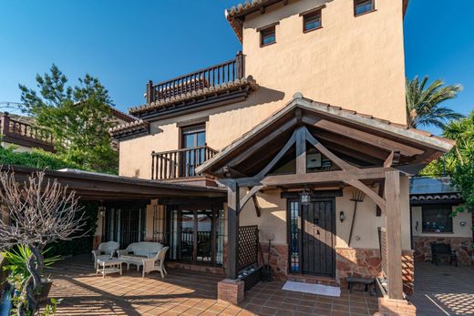 Vrijstaand huis in Cenes de la Vega, Provincia de Granada