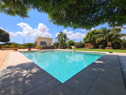 Dom jednorodzinny w El Algarrobico, Almería