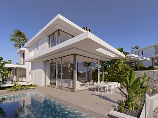 Villa in Guía de Isora, Province of Santa Cruz de Tenerife