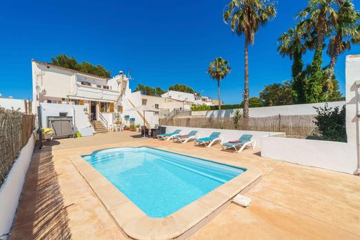 Einfamilienhaus in Alcúdia, Balearen Inseln