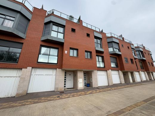 Πολυτελή κατοικία σε Sant Esteve Sesrovires, Província de Barcelona