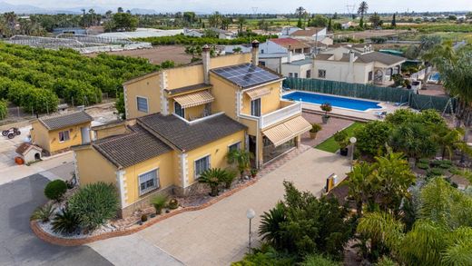 Villa in La Hoya, Alicante