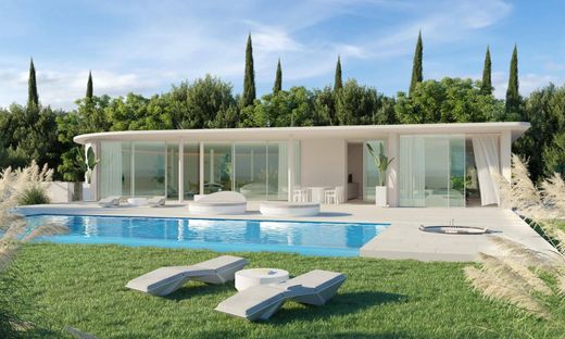 Villa in Fuengirola, Malaga