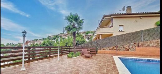 Mehrfamilienhaus in Segur de Calafell, Provinz Tarragona