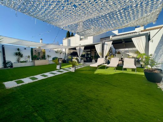 Maison de luxe à Chiclana de la Frontera, Cadix