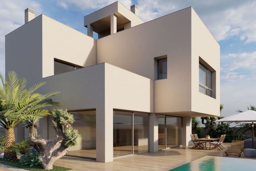 Villa in Pilar de la Horadada, Alicante