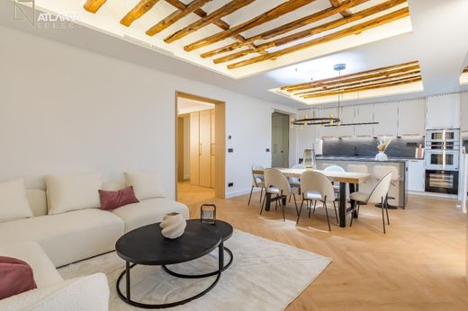 Apartment / Etagenwohnung in Madrid, Provinz Madrid