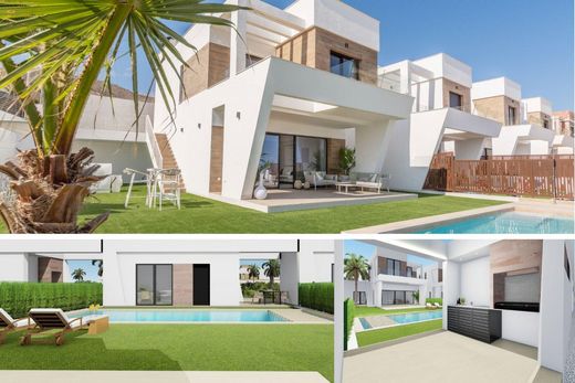 ‏בית חד-משפחתי ב  Finestrat, Provincia de Alicante