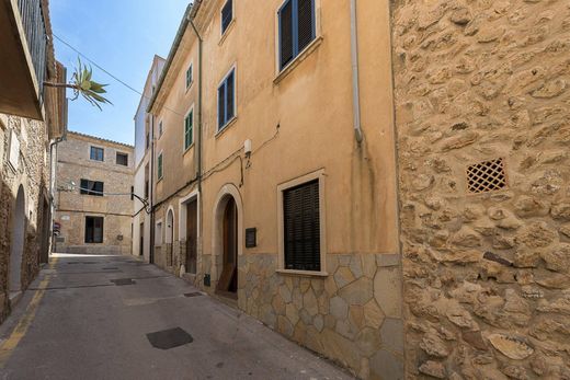 Pollença, Illes Balearsの高級住宅