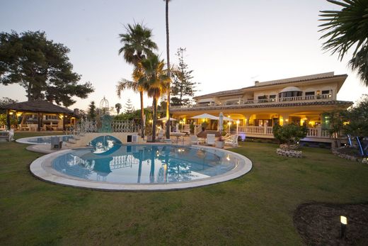 Einfamilienhaus in Marbella, Málaga