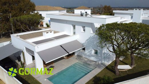 Vrijstaand huis in Chiclana de la Frontera, Provincia de Cádiz