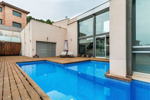 Luxe woning in Castellar del Vallès, Província de Barcelona