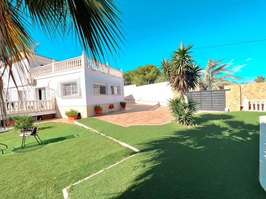 ‏בית חד-משפחתי ב  Mutxamel, Provincia de Alicante