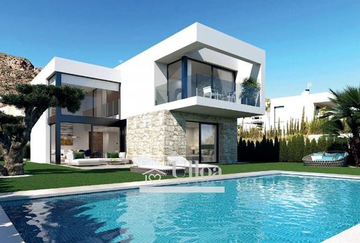 Detached House in Finestrat, Alicante