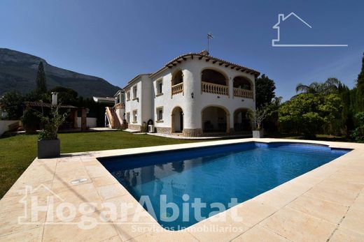 Detached House in Denia, Alicante