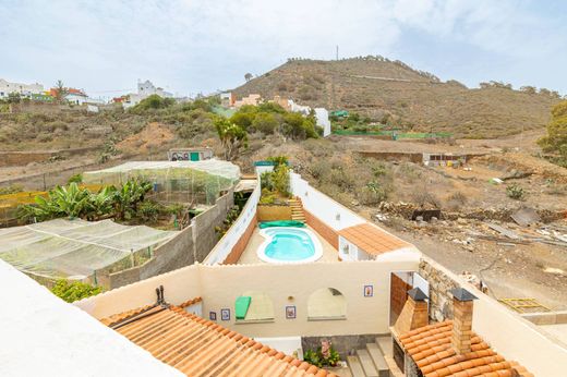 Einfamilienhaus in Arucas, Provinz Las Palmas