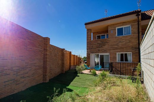 Vrijstaand huis in Arroyomolinos, Provincia de Madrid