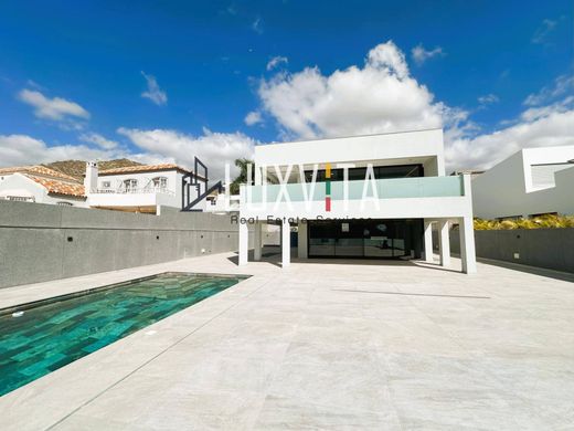 Villa in Adeje, Province of Santa Cruz de Tenerife