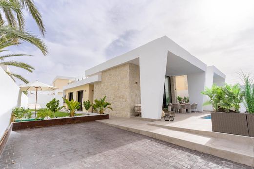 Villa in Torrevieja, Provincia de Alicante