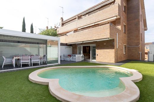 Luxus-Haus in Sant Quirze del Vallès, Provinz Barcelona