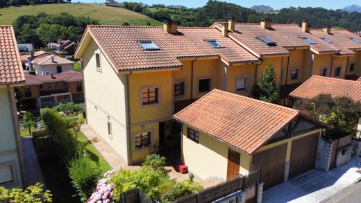 Semidetached House in Ribadesella, Province of Asturias
