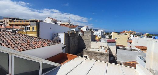 Residential complexes in Puerto de la Cruz, Province of Santa Cruz de Tenerife