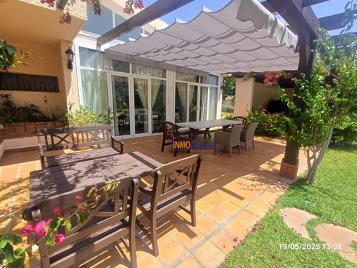 Vrijstaand huis in Roquetas de Mar, Almería